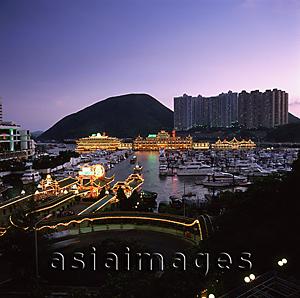 Asia Images Group - China, Hong Kong, Aberdeen, Shun Wan Harbour, Jumbo Floating Seafood Restaurant